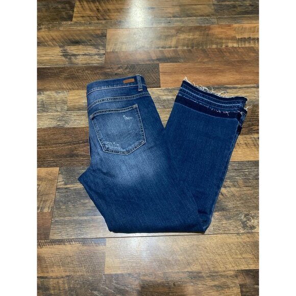 Sneak Peek Cropped Raw Hem Jeans - Picture 4 of 4